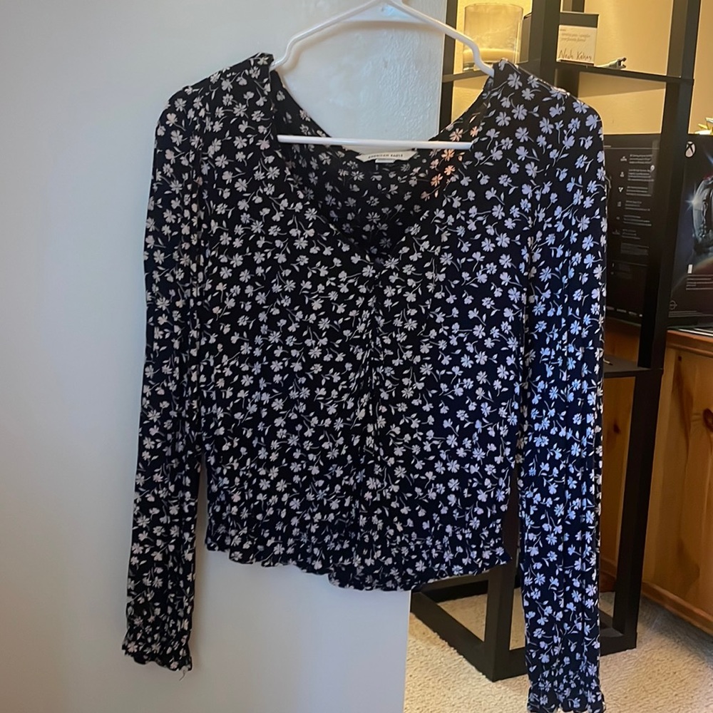 American Eagle black floral blouse